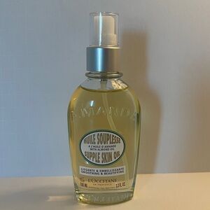 L'OCCITANE Almond Supple Skin Oil - new without box